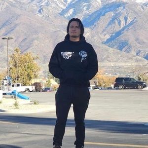 Meet your Posher, Kenny marcelo